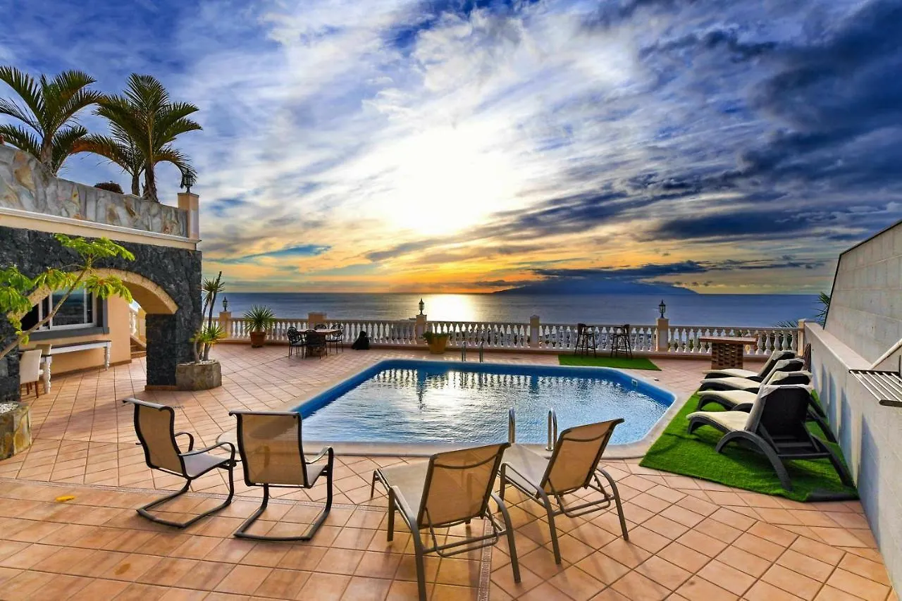 Villa Del Sol Bella Vista 阿德耶