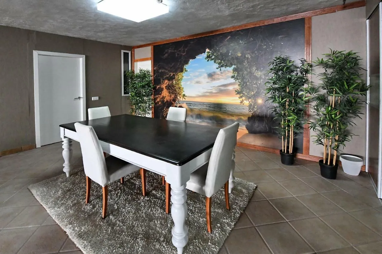 度假居 Villa Del Sol Bella Vista 阿德耶 西班牙
