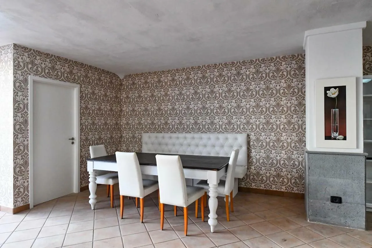 度假居 Villa Del Sol Bella Vista 阿德耶
