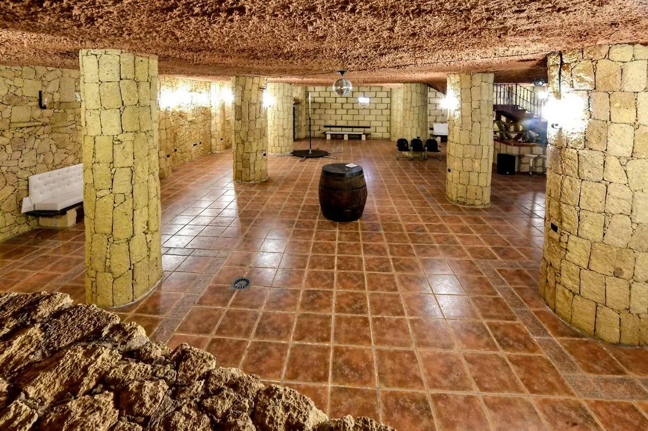 Villa Del Sol Bella Vista 阿德耶 度假居